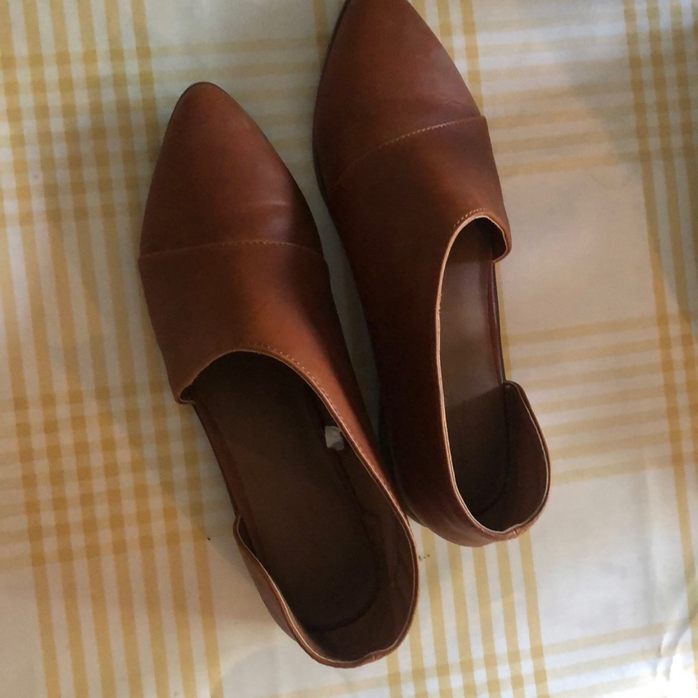 Rust urban loafers